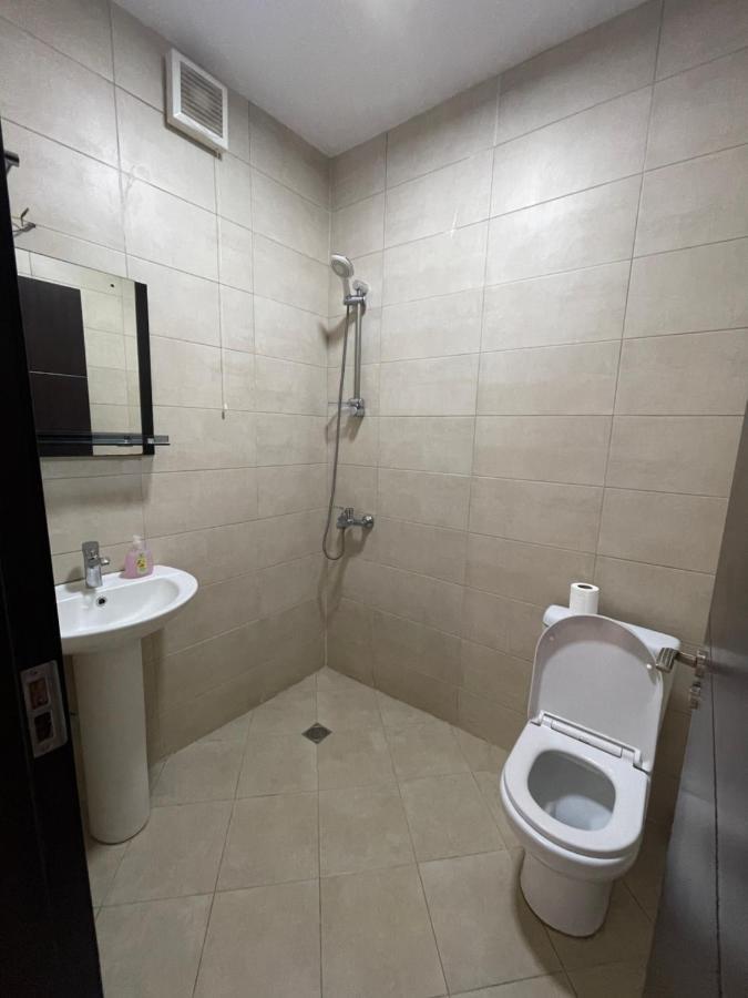 Apartment In The City Center - Old 巴统 外观 照片